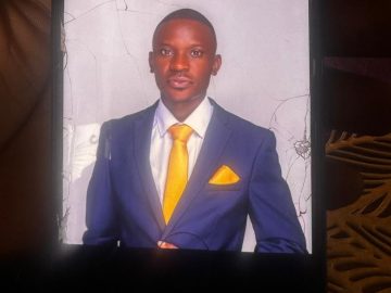 impersonating State House staff